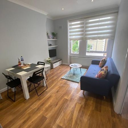 런던 Stunning 2 Bed Flat In Ladbroke Grove 아파트 외부 사진