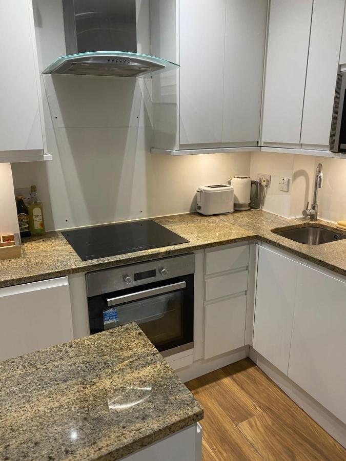 런던 Stunning 2 Bed Flat In Ladbroke Grove 아파트 외부 사진